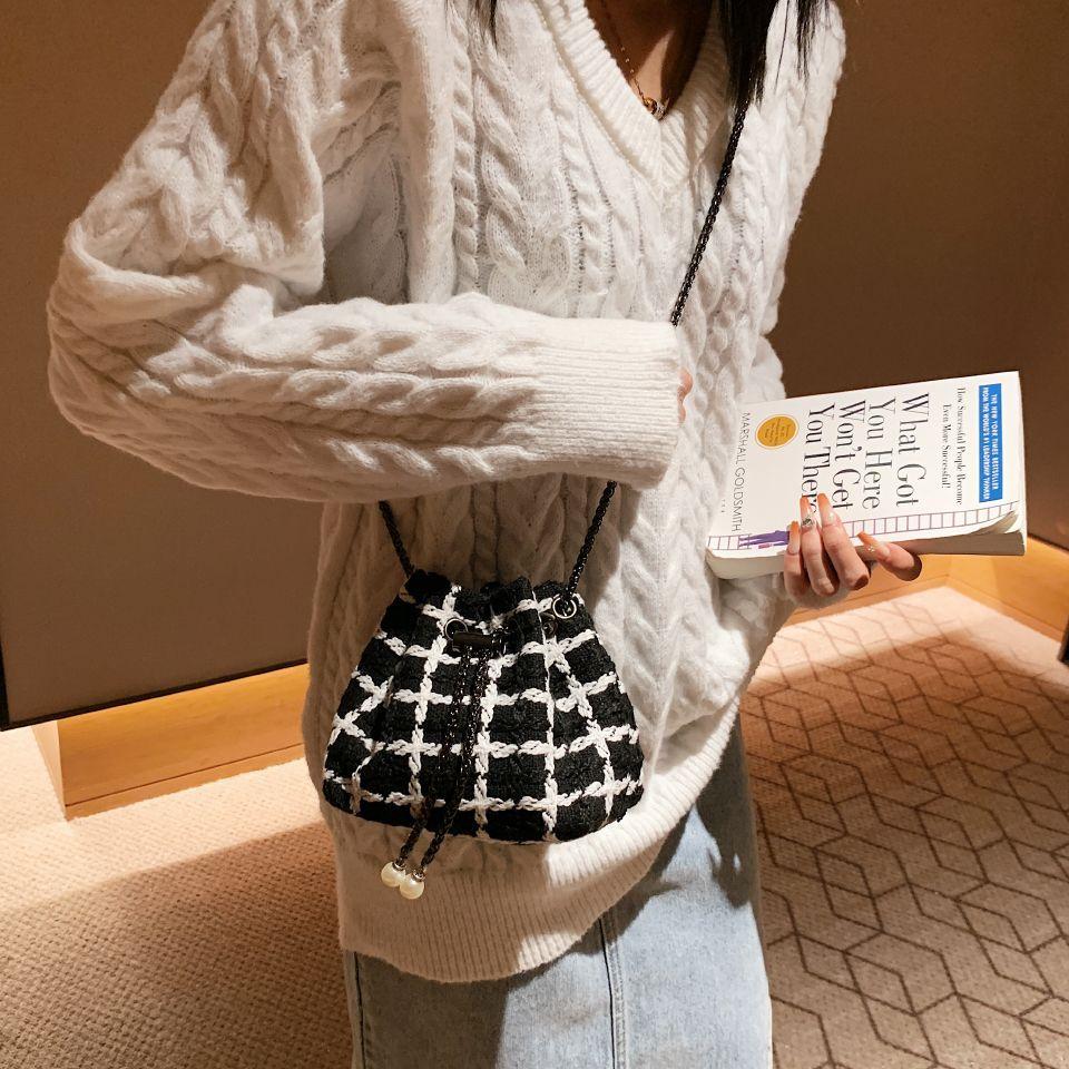 Lucky Bag Bag Women's Retro Small Fragrance Style Chain Bucket Bag Crossbody Small Bag