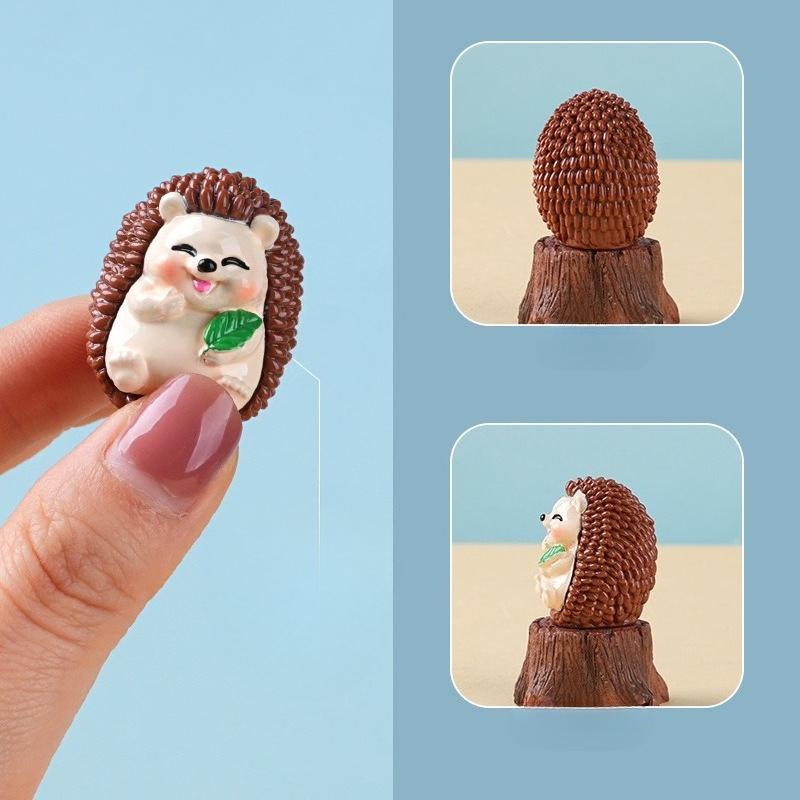 Miniature Landscape Hedgehog Decoration and Display - Cute Small Figurines, Realistic Animal Resin Handicrafts, Tabletop Ornaments