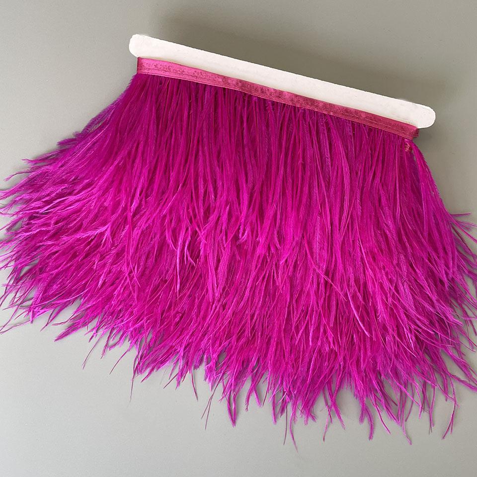 

Отделка из страусиных перьев 13-18 см 5-7 дюймов Перьевые плюмажи Ленточная кромка Для DIY Украшения свадебного платья Аксессуары для рукоделия 2 Meters горячий розовый