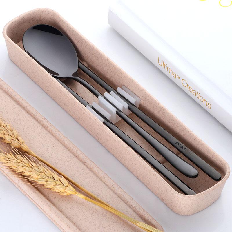 18/8 Korean Stainless Steel Food Chopsticks Spoon Set Long Handle Flat Non-Slip Chopsticks Dessert Spoon Dinnerware Set With Box