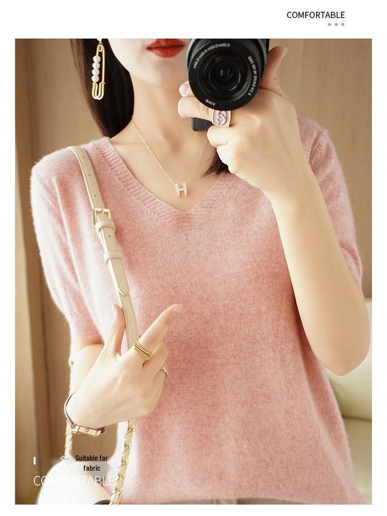 Women's V-Neck Knitted Short-Sleeve Pullover Sweater - Stylish Loose Fit Top
