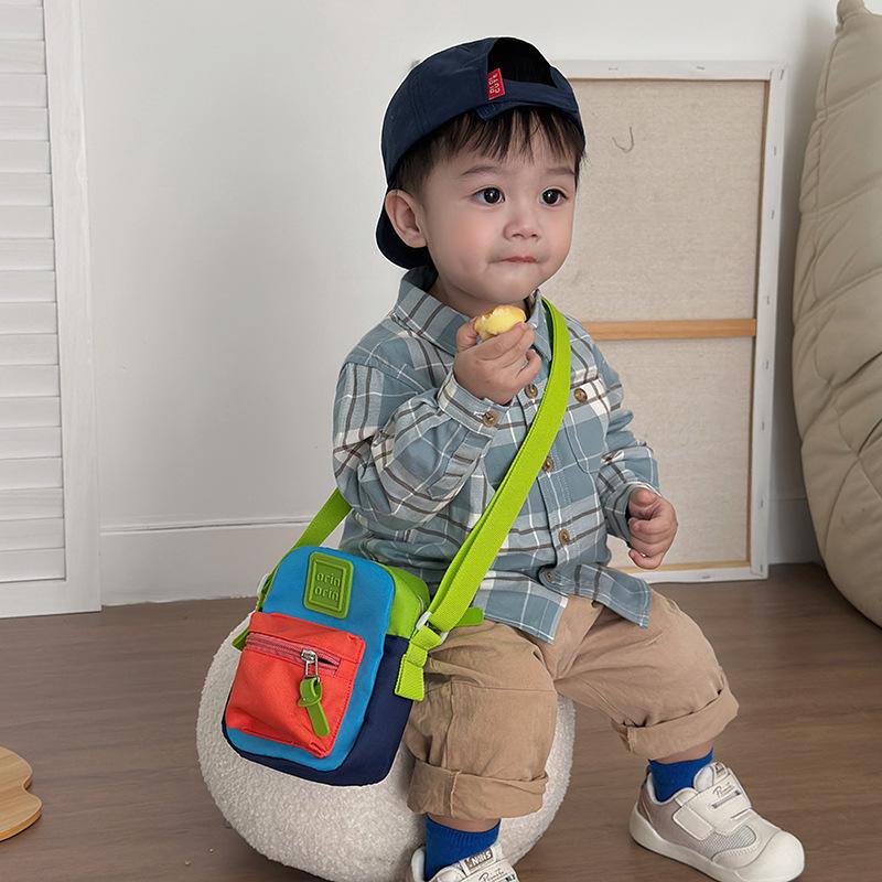 Cool Letters Boys and Girls Single Shoulder Bag - Mini Cute Outdoor Children's Bag
