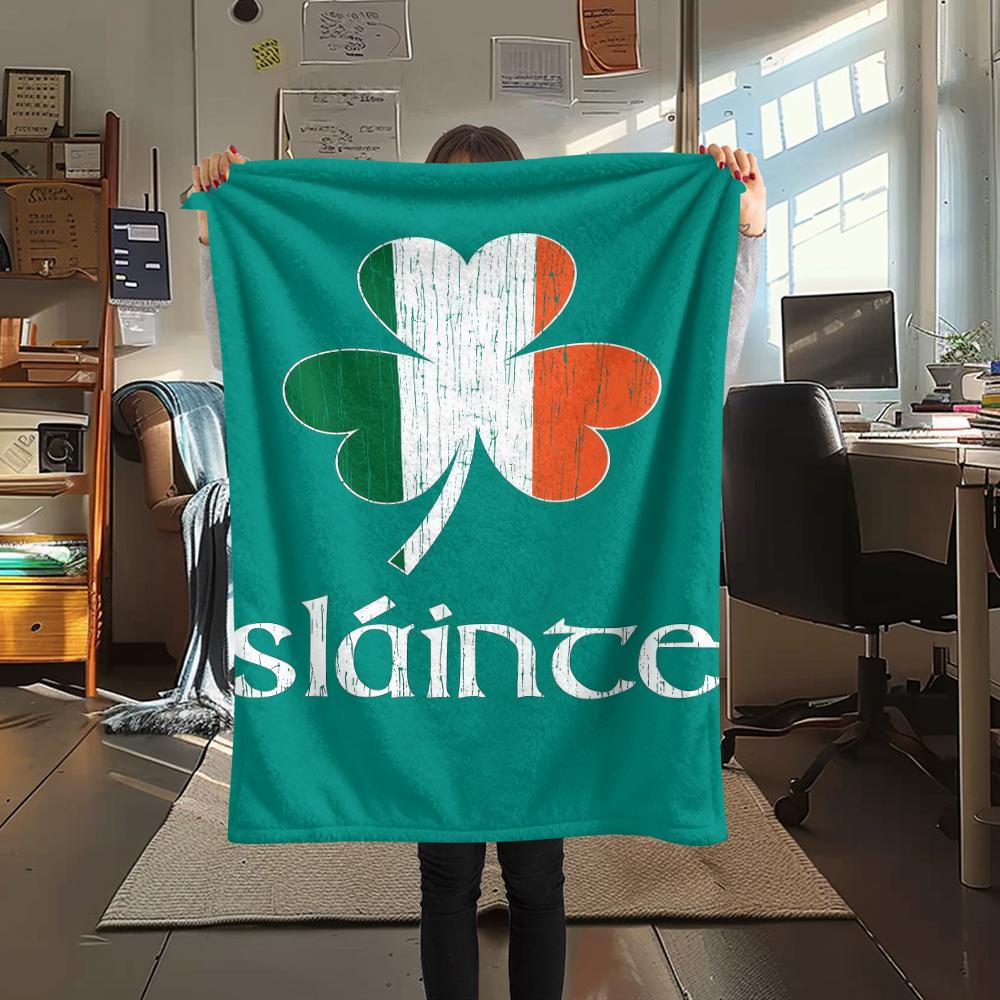 St.Patrick's Day Green clover Print Flannel Blanket,High quality Comfortable for All Seasons,Home Decor,Warmth and Comfort,Perfect for Christmas Gifts