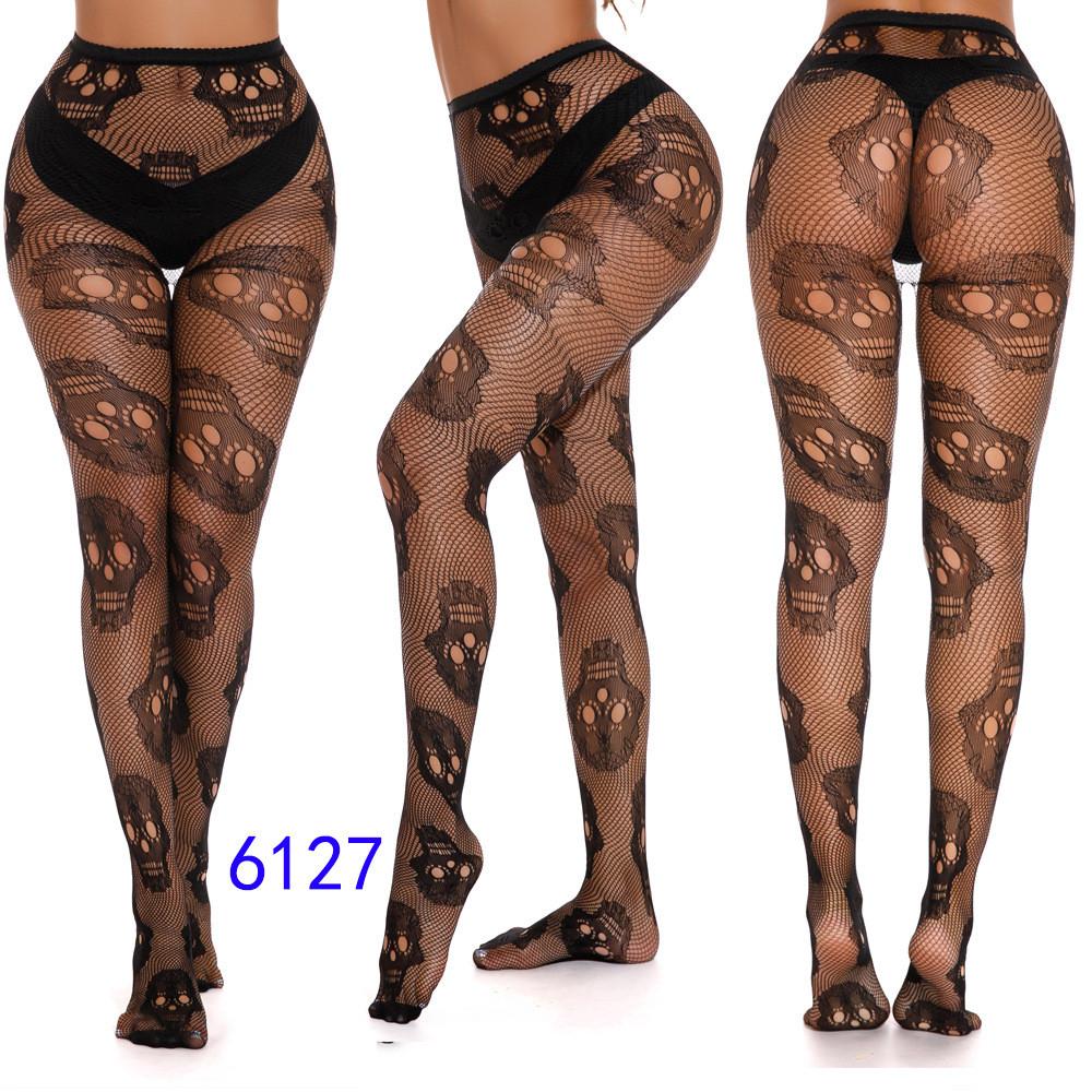 Halloween Mesh Stockings Set Featuring Adorable Skull Design For Young Adults**