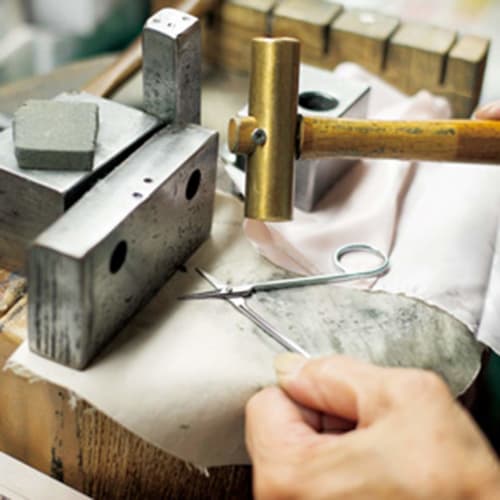 muji steel eyebrow cutting scissors, total length approx. 90mm, case included 15844456