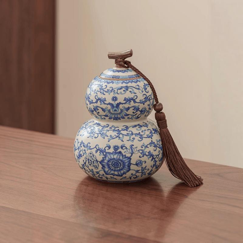 Ru Kiln Gourd Tea Caddy