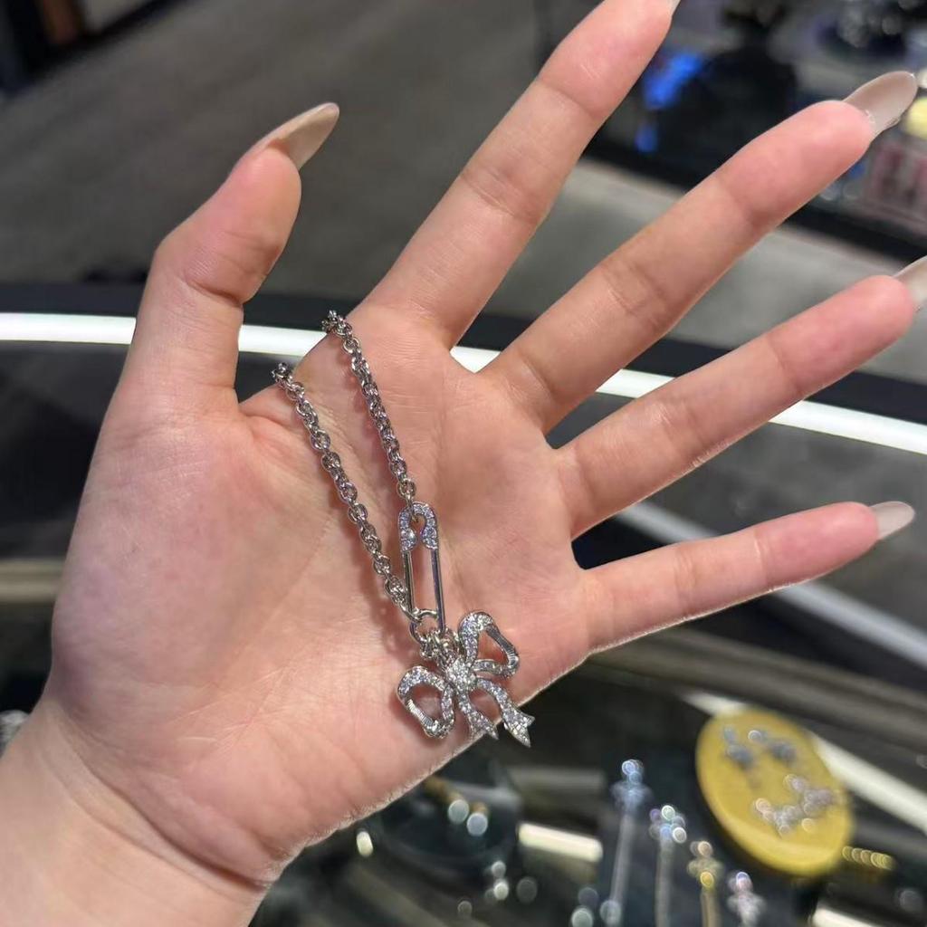 Unisex Retro Westwood Stone Cross Clavicle Necklace