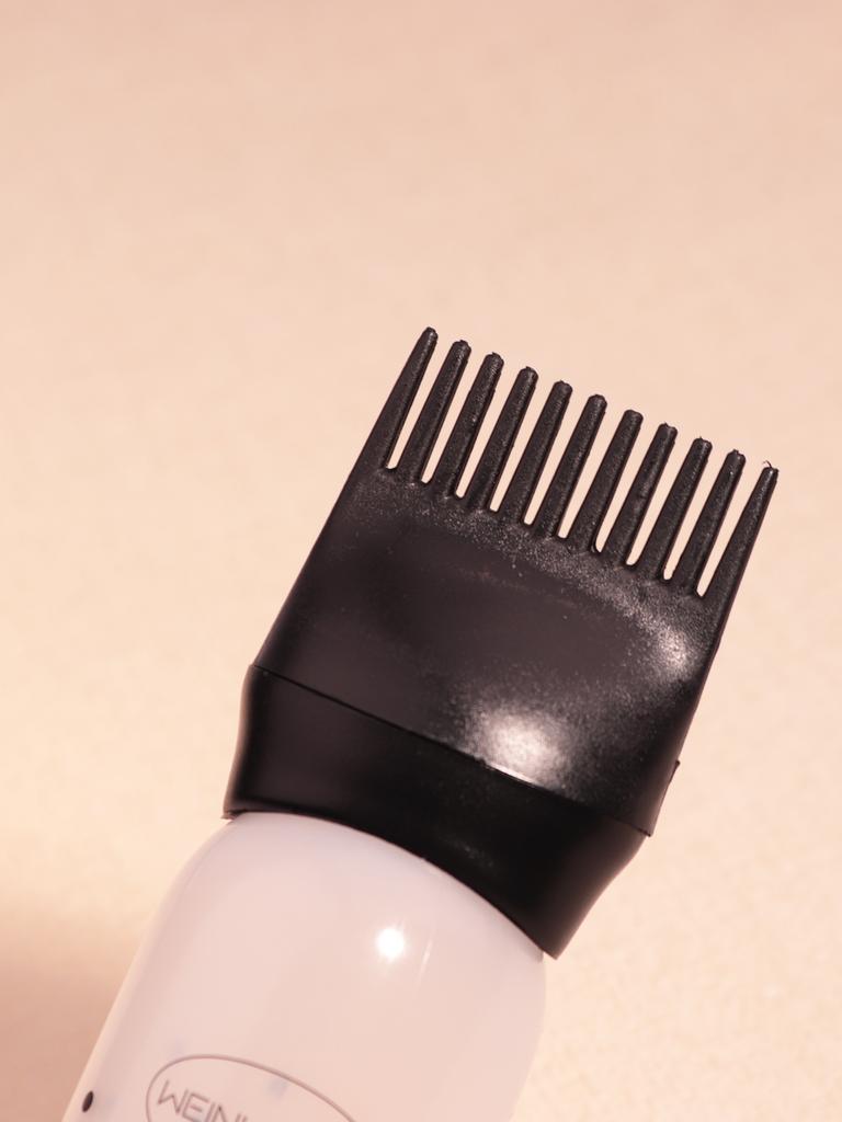 Kunststoff-Nachfüllflasche mit großer Kapazität, wiederverwendbare Haarfärbe-Shampoo-Düse, Flasche mit Kammaufsatz, Friseursalon-Stylingwerkzeug Speziell für Echthaarperücken