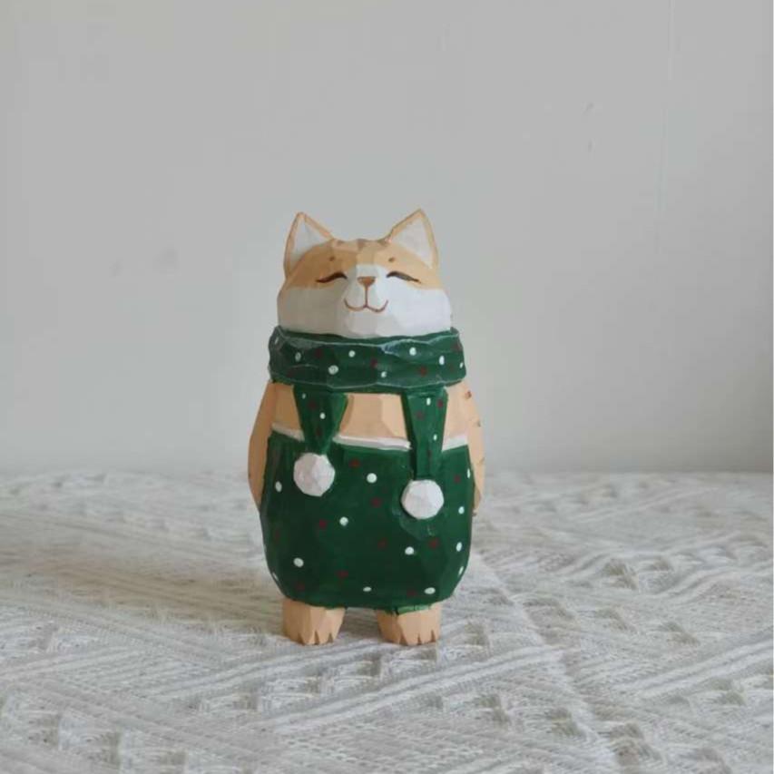 

Handcrafted Wood Carved Dirty Cat Figurine Cute Cartoon Desk Decor For Gift Giving зелений