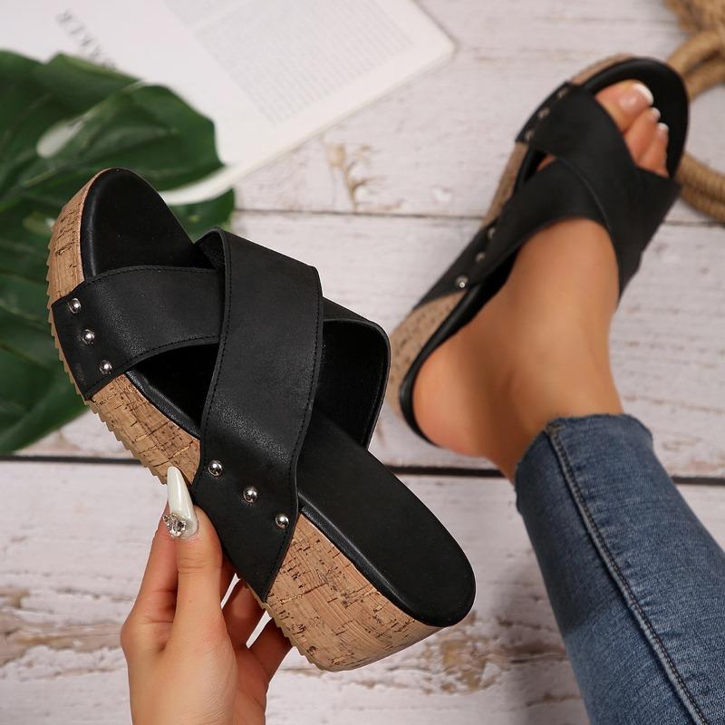 Large Size Wedge Heel Sandals for Summer, Retro Thick Bottom, Fish Mouth, Super High Heels, and Sponge Cake