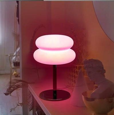 Kreative Tischleuchte im Bauhaus-Stil der Mitte des 20. Jahrhunderts – Luxuriöses, warmes Licht für Schlafzimmer, Hotel und Restaurant