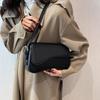 Nouveau Sac Sans Tête Sous-Bras Fashi Couleur Unie Artistique Sac Bâton Simple Série Maillard Épaule Unique Travers Body pour Femmes
