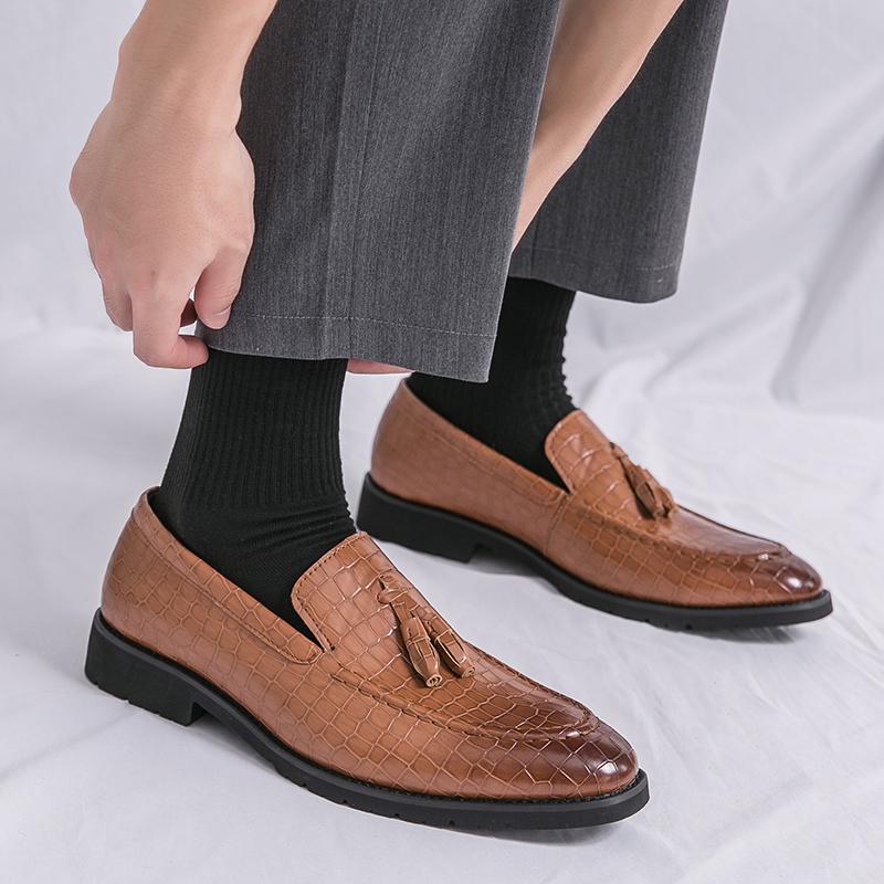 Men's loafers Fashionable and classic design styles wedding Outdoor leisure business party office gentleman's leather shoes