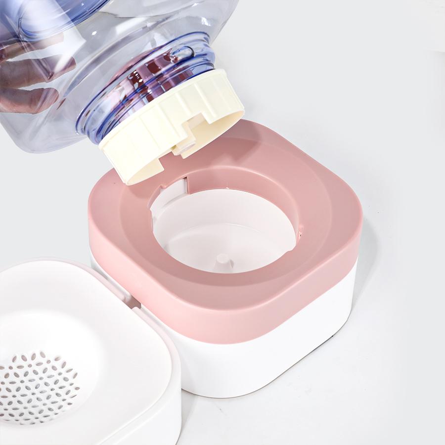 Madden Haustier Hund Große Kapazität Hundenapf Drei Näpfe Automatischer Trinkwasser Trocken-Nass-Trennung Futterbehälter Haustierbedarf