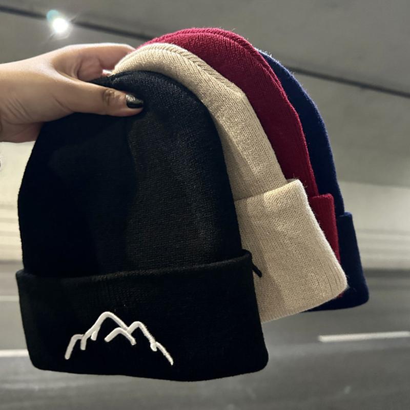 Wintermützen für Unisex Beanies Gestrickte solide süße Mütze Dame Herbst weibliche Beanie Caps wärmer Motorhaube Männer Casual Cap