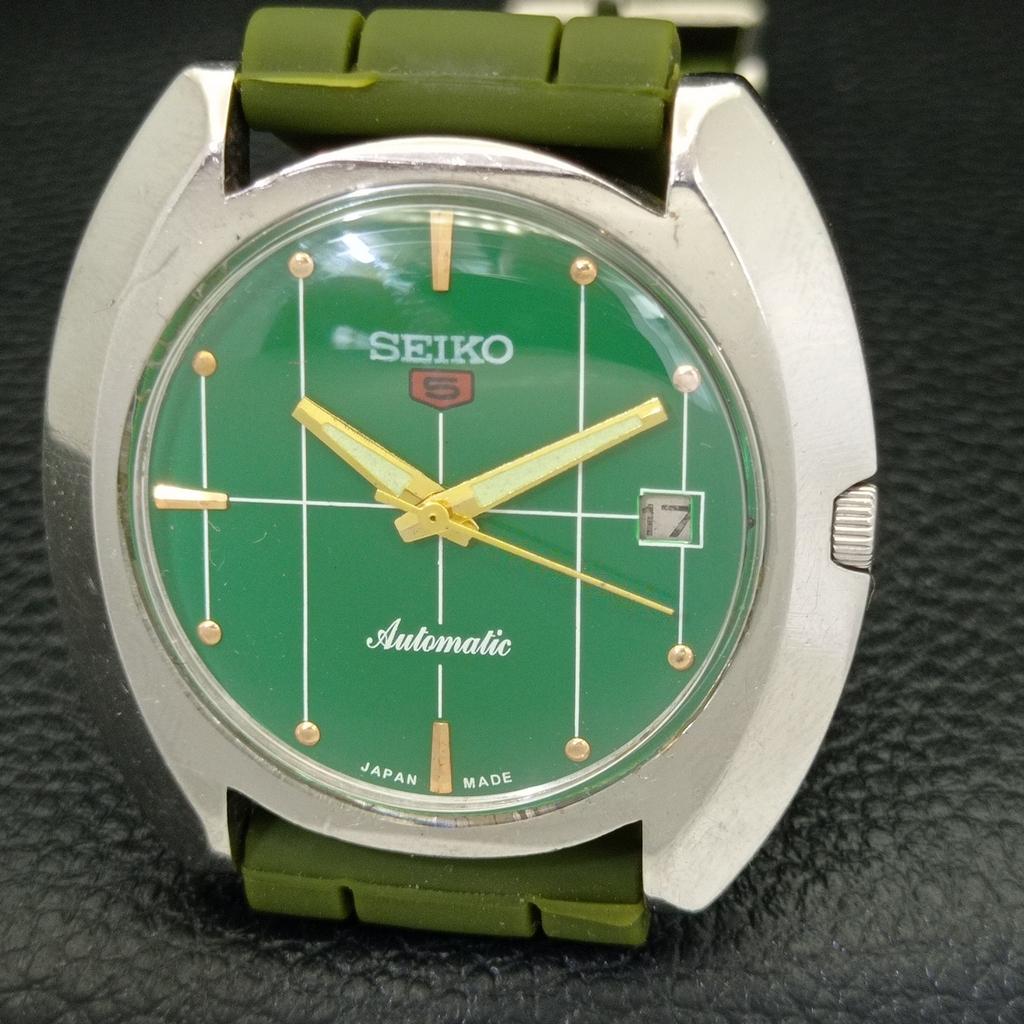 USED VINTAGE SEIKO 5 AUTOMATIC 7025A JAPAN MENS GREEN COLOR DIAL WATCH A433606-2