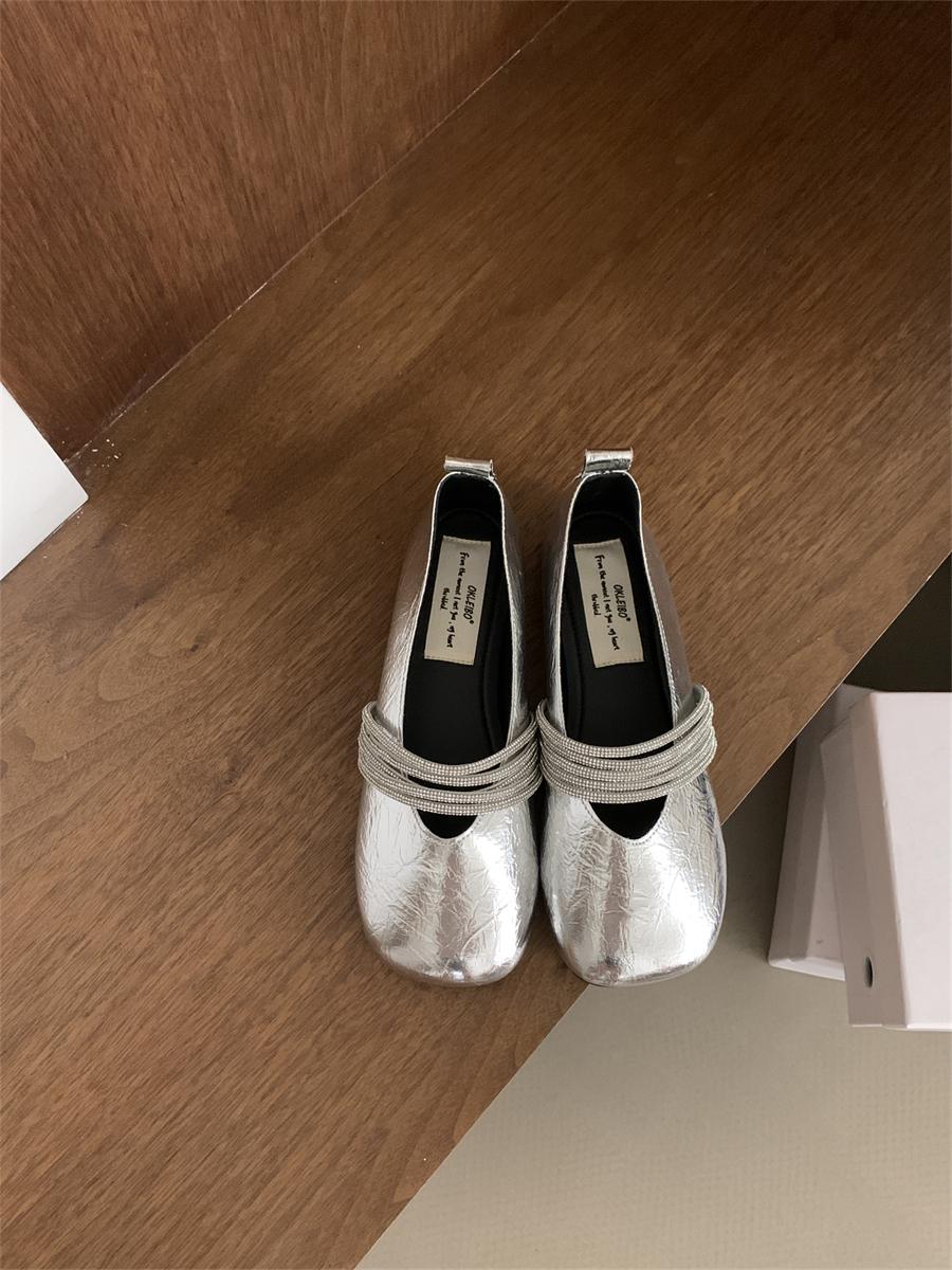 

Южная Корея супер огонь квадратный носок плоская подошва туфли-лодочки 2024 осень новинка стразы тонкий ремешок женская обувь 40 серебряный