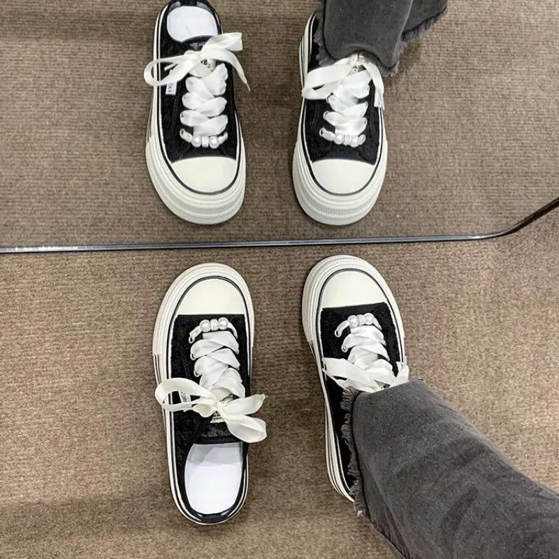 Fashion Women Canvas Shoes New 2024 Spring Summer flat sneakers women casual shoes low upper lace up white shoes for women