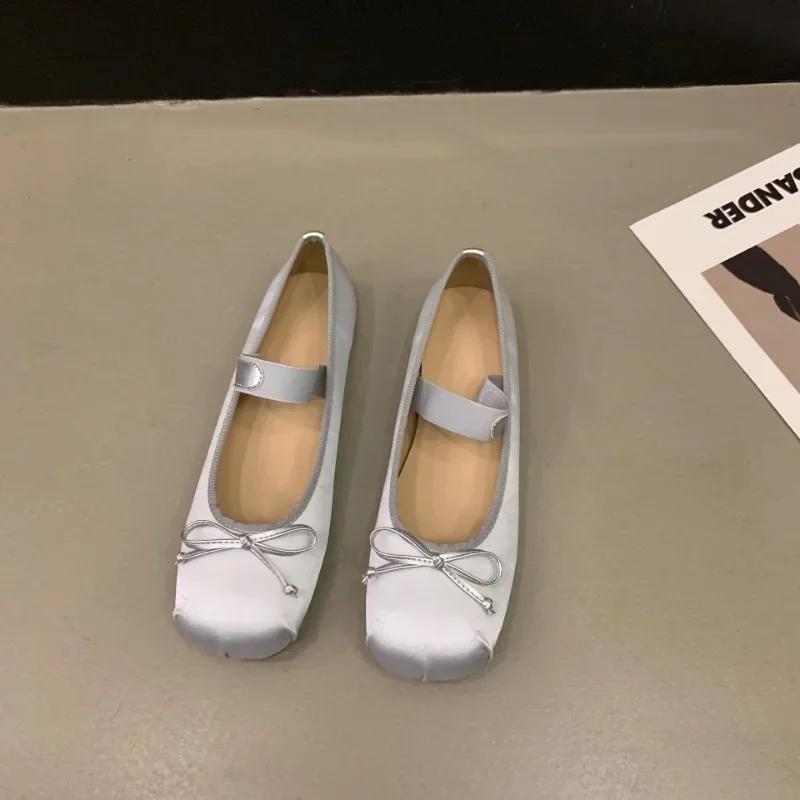 fashion Women Flats Fashion Classic Silk Ballet Shoes Women's Spring Vintage Satin Silver Mary Jane Shoes Women Elegant Valentine Shoes