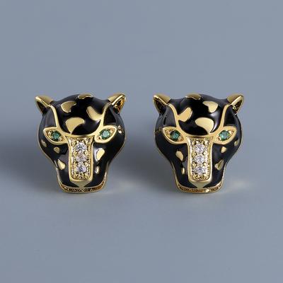 Persönlichkeitsdesign, schwarze Leoparden-Ohrringe für Frauen, grüner Spinell, weiße Tierjagd, Emaille, feiner Schmuck, handgefertigter Emaille-Frauenschmuck, Geburtstagsgeschenk