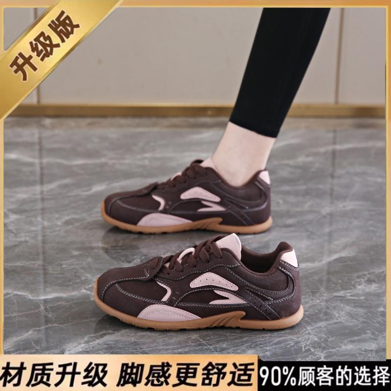 Maternity shoes wear soft bottom flat bottom casual sports child new spring