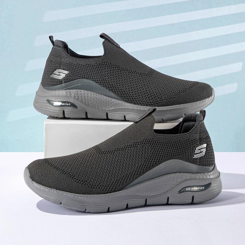 Big-name sports shoes middle-aged and elderly comfortable soft-soled walking shoes fly-woven breathable men's shoes one-pedal cover lazy shoes