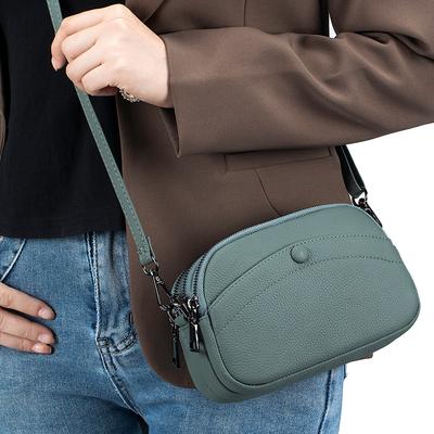 Moteriškos rankinės – Per petį nešiojami krepšiai