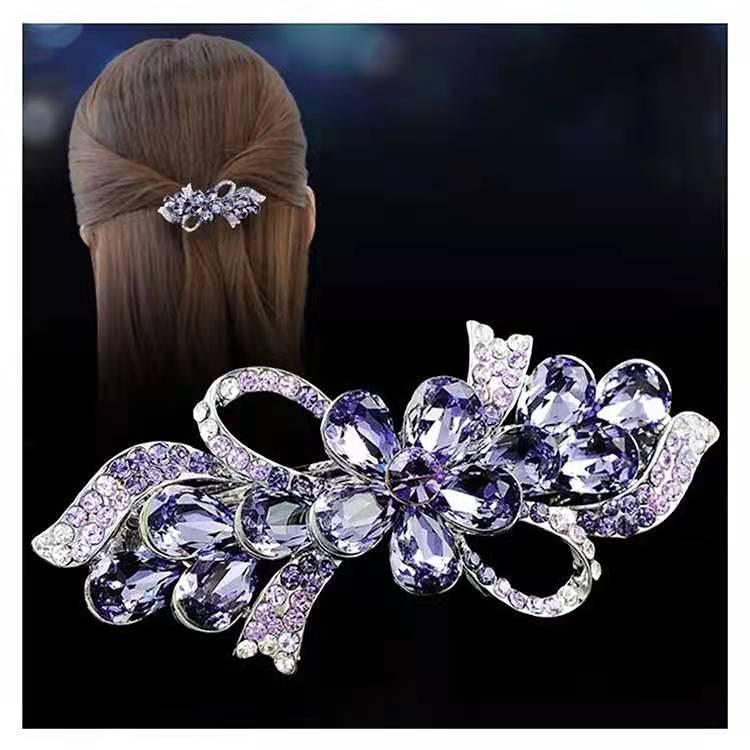 Elegant Rhinestone Hair Clip for Women - 2024 Crystal Updo Accessory