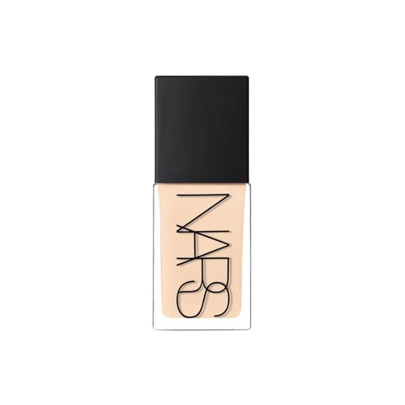 

Nars Light Reflecting Advanced Skincare Foundation L2 MONT BLANC