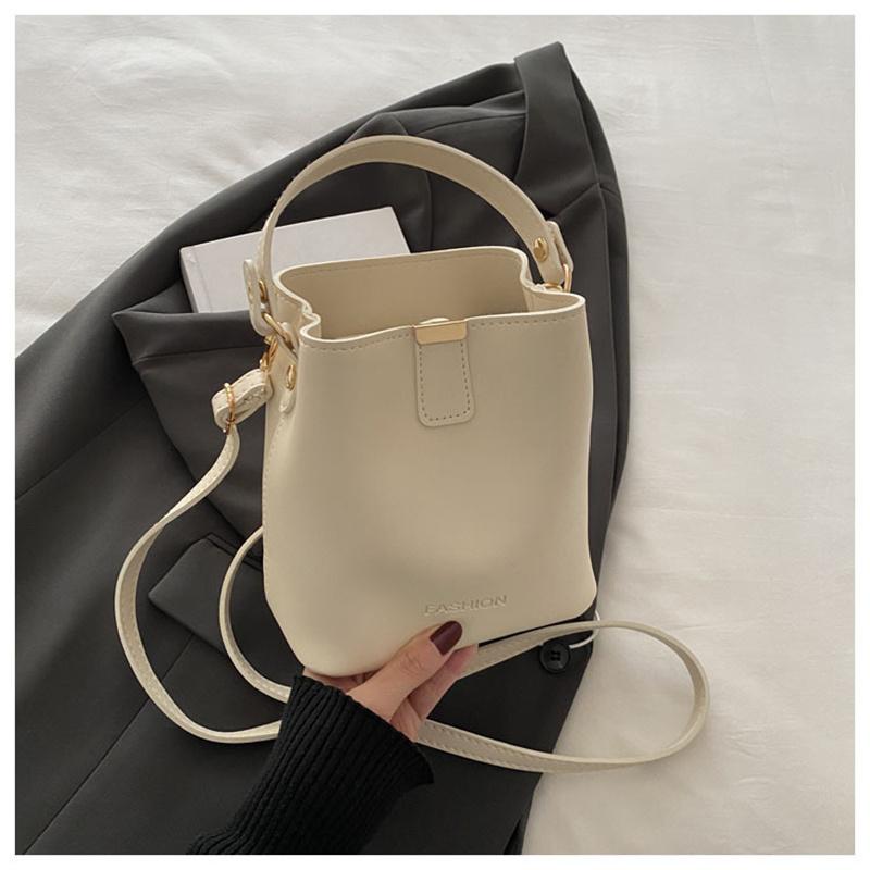 

Large Capacity Crescent Shape, Adjustable Strap & Zipper Closure, Casual &, Crossbody Purse, Travel Accessory, Women s Handbag