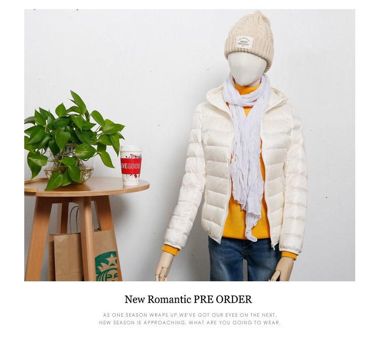 2025 Women's Hooded Lightweight Slim-Fit Down Jacket