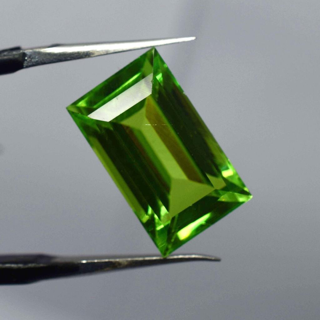 10.25 Ct Natural Green Peridot CERTIFIED Loose Gemstone Emerald Cut AM-277