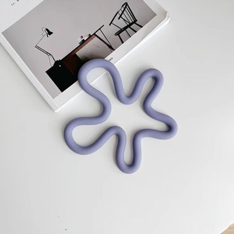 

Геометрический термостойкий силиконовый коврик Подставки под стаканы Нескользящие держатели для кастрюль Настольные подставки Кухонные принадлежности Подставки Подставки фиолетовый