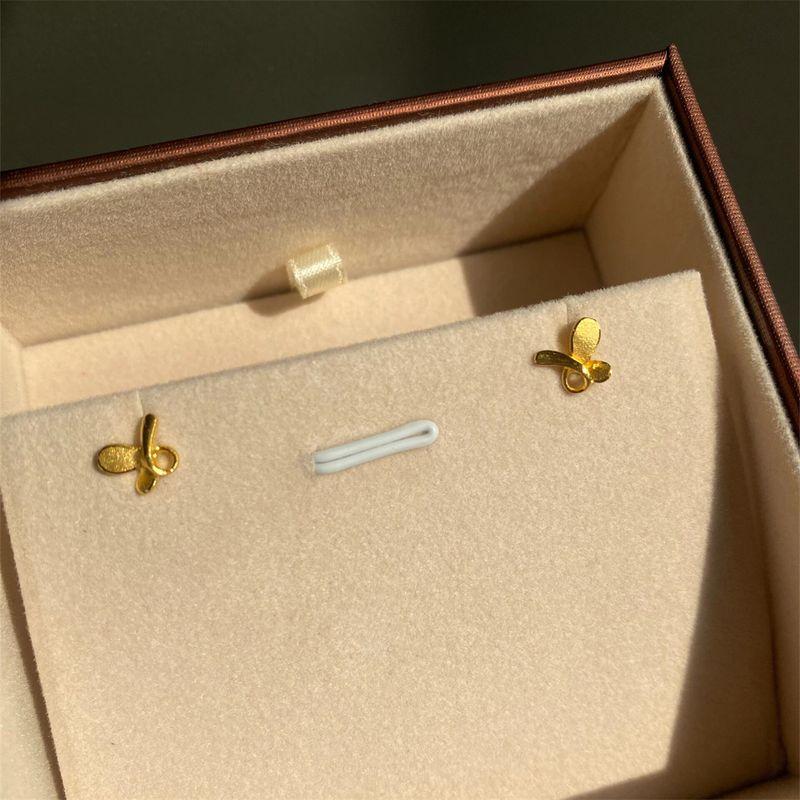 

18K Gold Minimalist Three-Dimensional Frosted Bow Stud Earrings Women s Gold Sterling Silver Mini Temperament Earrings Earring Gift Butterfly Stud Earrings Pair of New arrival