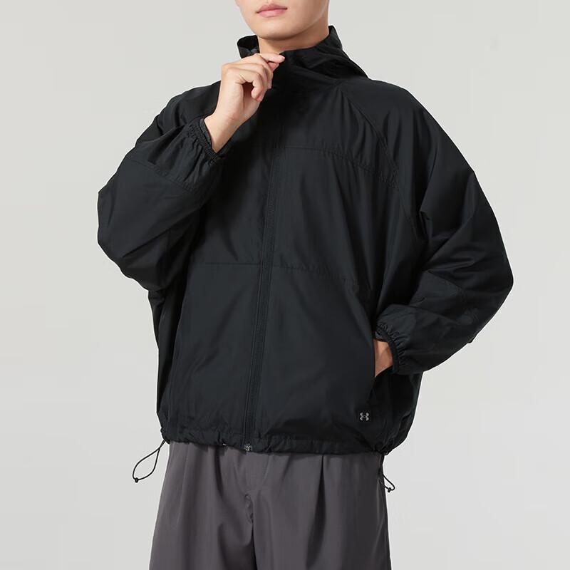 

Under Armour Men s Woven Hooded Jacket XL