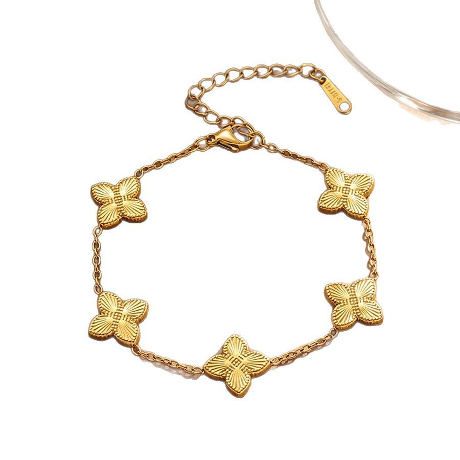 Elegant Gold-Tone Titanium Four-Leaf Clover Bracelet Set - Luxurious and Versatile Fashion Jewelry