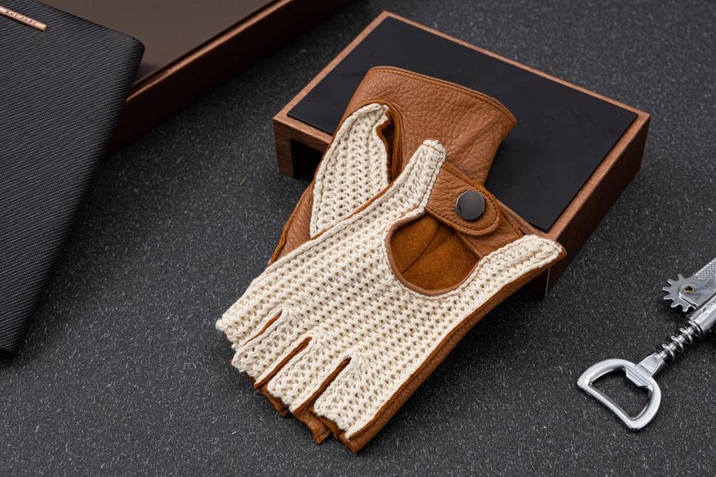 NappaNovum Deerskin Crochet Stringback Driving Medium Gloves, Camel,