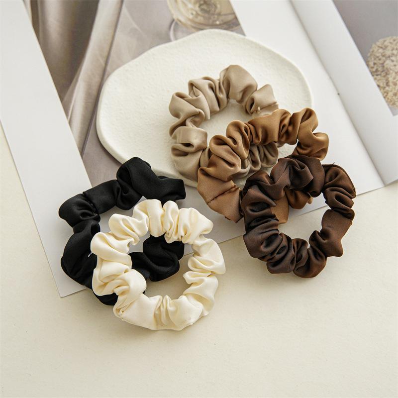 1Pc Small 7cm Hair Ring Silk Satin Hair Scrunchies Simple Versatile Ponytail Holder Sweet Solid Color Headwear Accessories Women