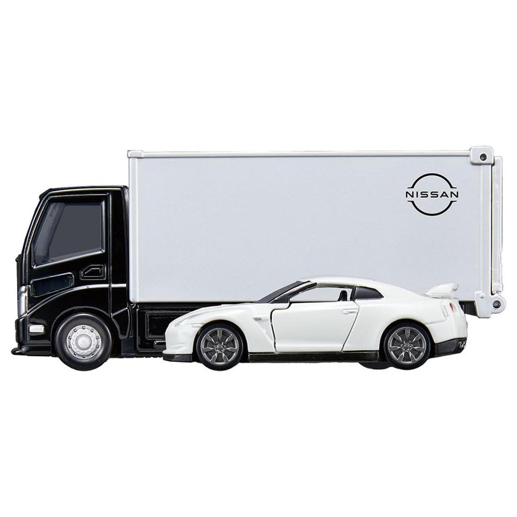 Takara Tomy Tomica Premium Tomica Transporter Nissan Miniature Car Toy for Ages 6 and Up GT-R