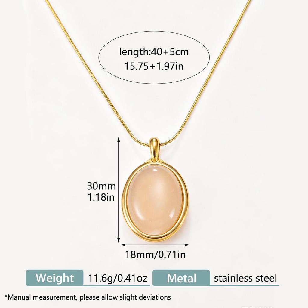 French Retro Light Luxury Oval Chalcedony Necklace In Stainless Steel