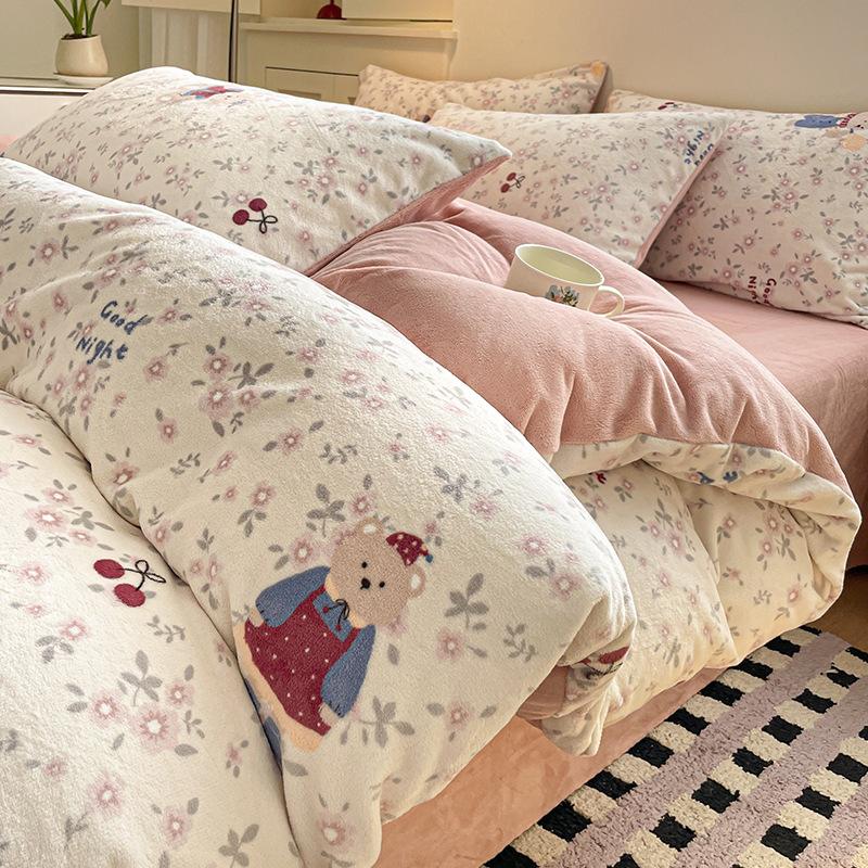 Thickened Milk Fleece Bed Four-Piece Set Warm Coral Fleece Bed Sheet Quilt Cover Three-Piece Bedding
