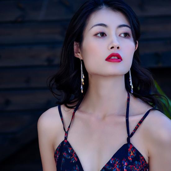 Oblíbené visací náušnice Jemné lehké dekorativní