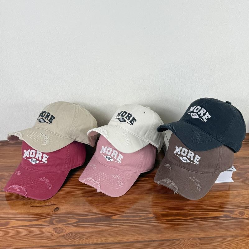 Old Ripped Sun Shading Baseball Hat for Women In Spring and Summer Versatile Letter Embroidery Fashion New Baseball Hat for Men