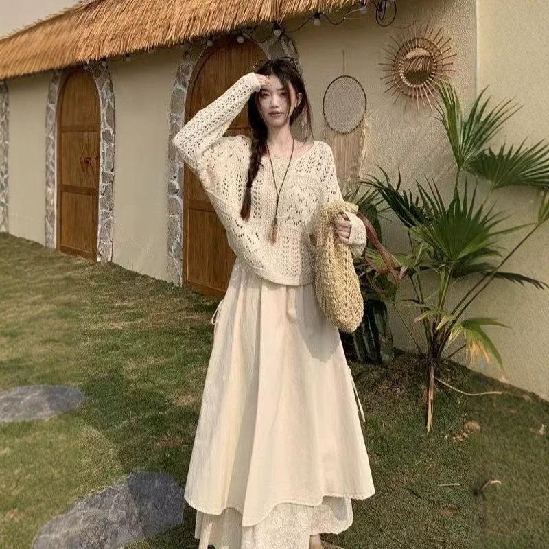 Set Spring and Autumn New Lazy Crochet Hollow Blouse Top Knitted Sweater Bust Skirt Gentle Two-piece Set