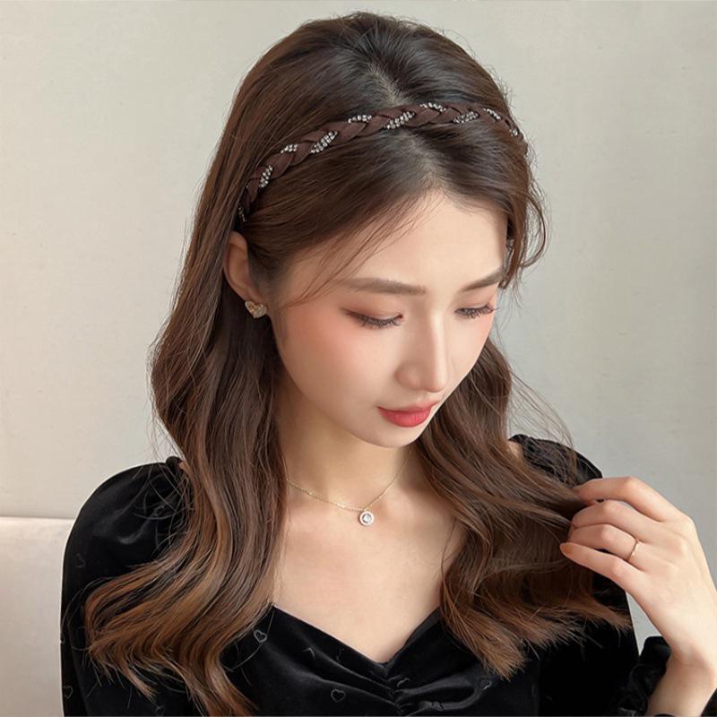 High-End Women's Hair Clip Headband: Autumn/Winter 2026 Internet Celebrity Style