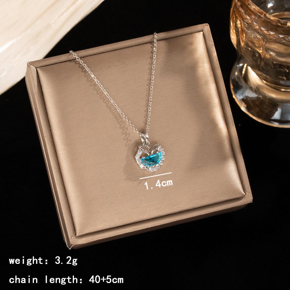 Light Luxury Zircon Full Diamond Choker Necklace Titanium Steel Versatile Minimalist Accessories for Women
