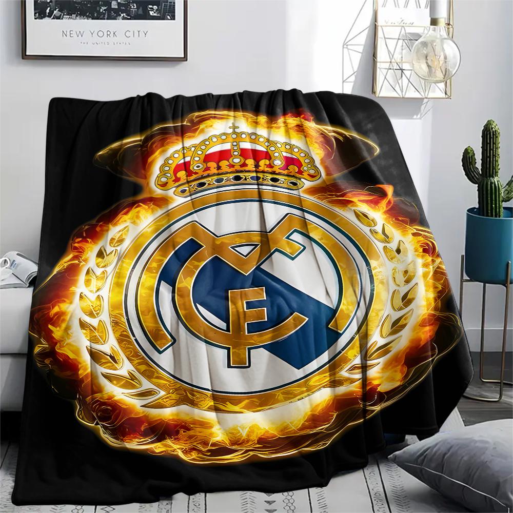 1PC Real Madrid CF Print Flannel Blanket, High Quality All Seasons, Home Decor, Warmth and Comfort, Perfect for Christmas Gifts