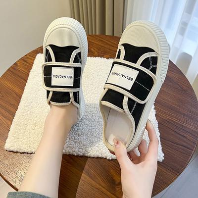 Damenschuhe – Sneaker