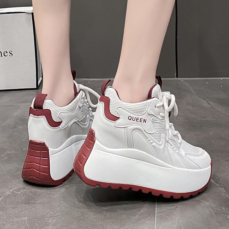 Kleine Damenschuhe Frühling neue Mode lässig Mesh atmungsaktiv Innenhöhe erhöhen Damenschuhe