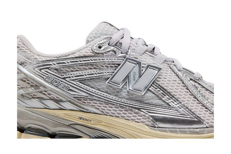 Unisex Sneakers New Balance 1906R 'White Silver Distressed'
